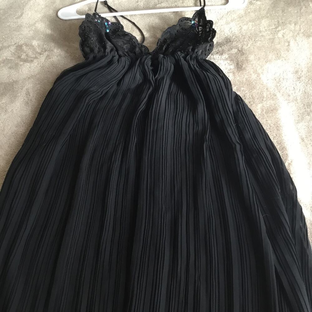 Victoria's Secret Vintage Black Pleated Chiffon Maxi Nightgown Sz M - Picture 6 of 6